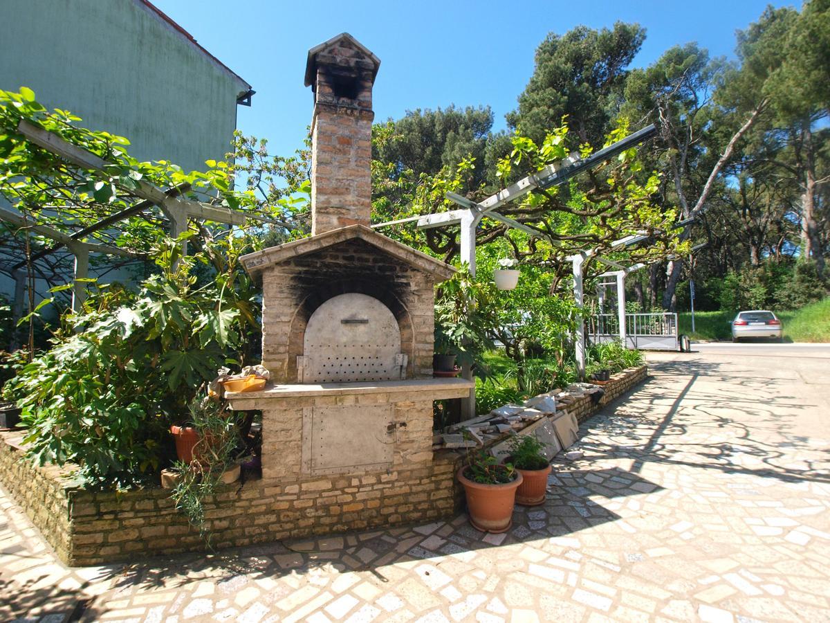 Apartments Pula 1618 Exterior foto